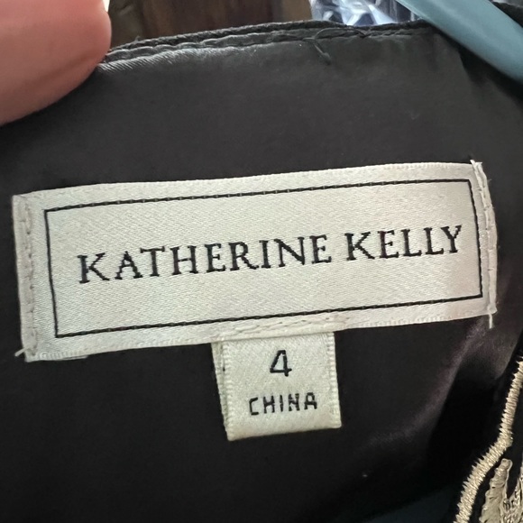 KATHERINE KELLY BLACK & GOLD EMBROIDERED DETAILING DRESS - SZ 4 - Picture 6 of 6